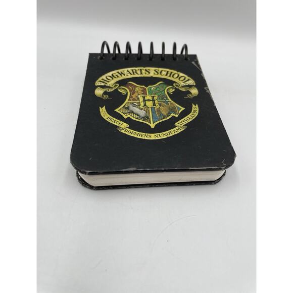 Vintage Hogwarts School Small Notepad 2000 Warner Bros. Harry Potter - Picture 5 of 9
